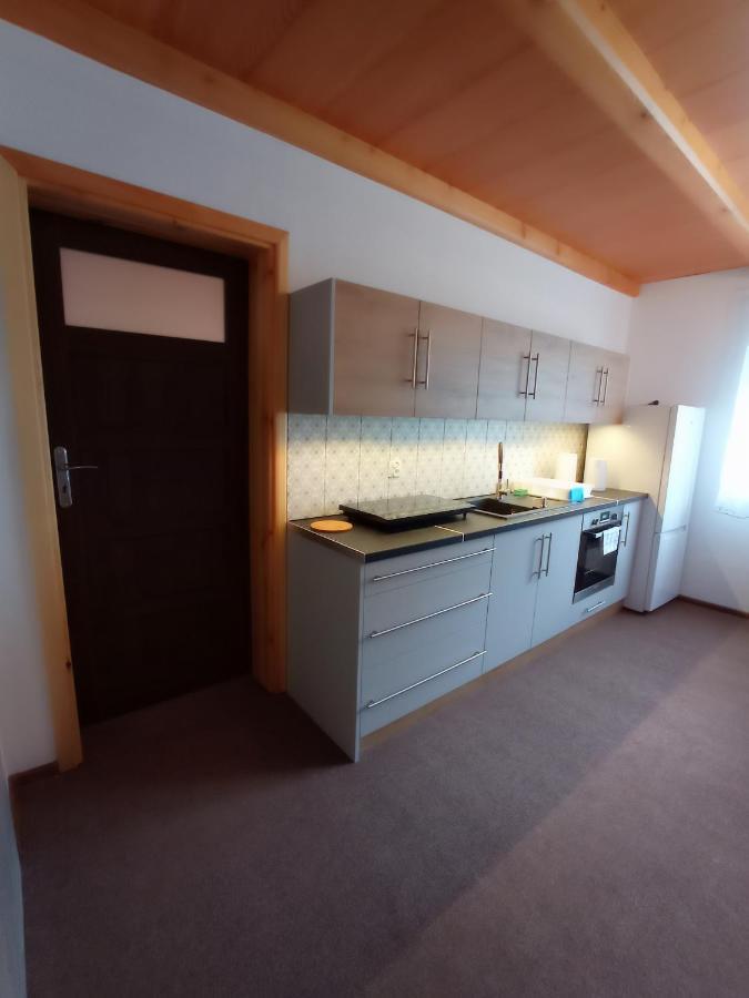 Noclegi Lesniczowka W Lanckoronie Lanckorona Esterno foto
